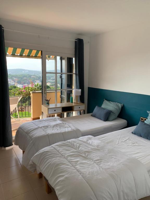 Postel nebo postele na pokoji v ubytování Magnifique Villa avec vue mer 8 personnes