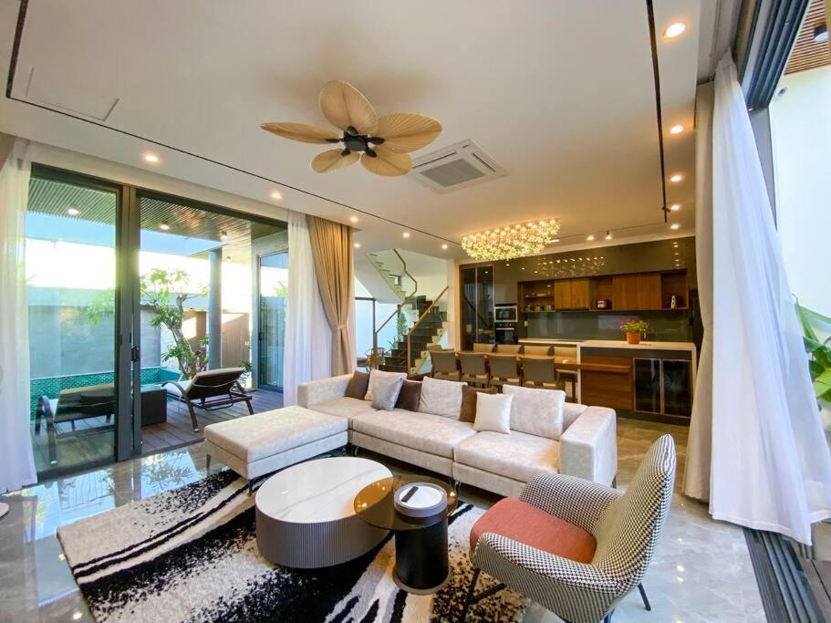 Song Cat Villa - 26 NM1 Images