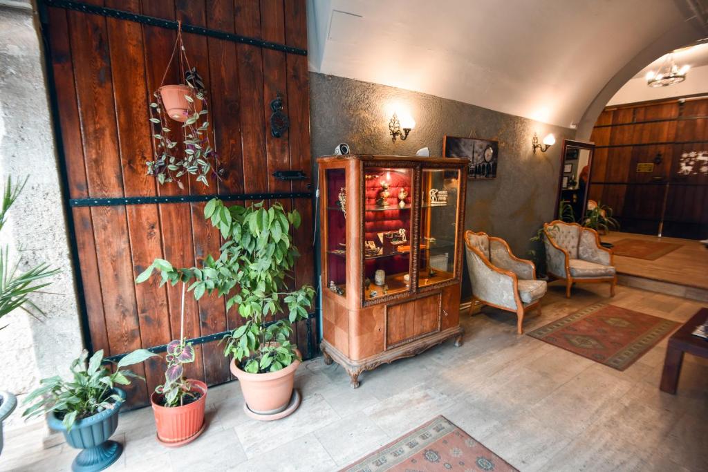 Posezení v ubytování Taşhan Hotel