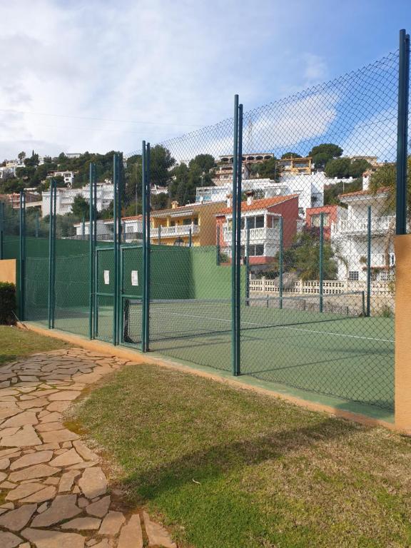 Tenis a/nebo squash v ubytování En la gloria. nebo okolí