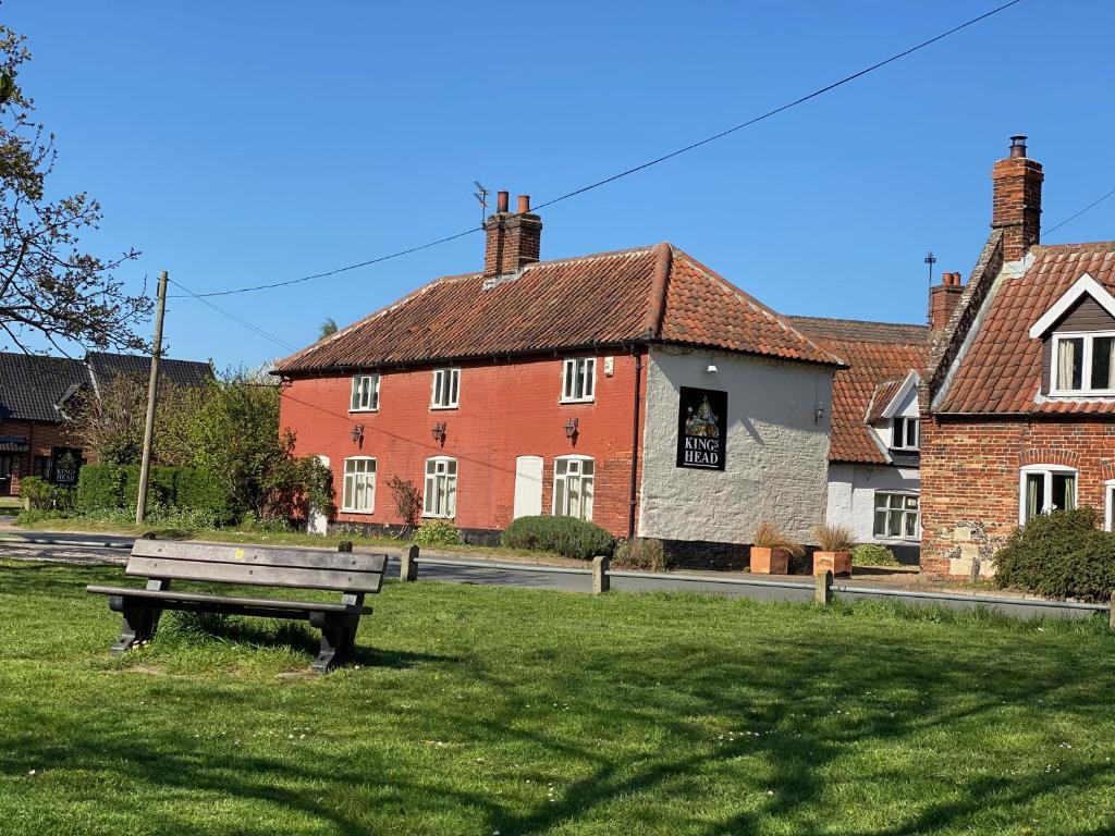 Kings Head Bawburgh - Resim 42