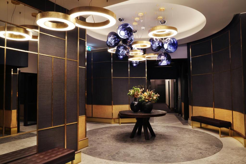 Hotel Reykjavík Saga - Resim 31