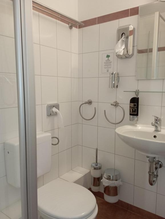 City Pension Berlin - Resim 24