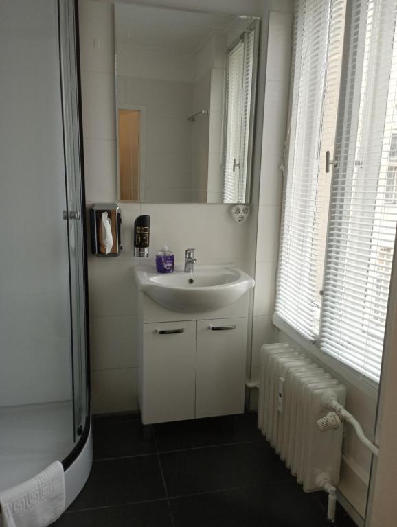 City Pension Berlin - Single Room