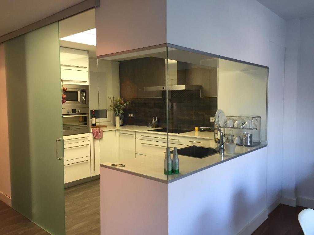 Kuchyň nebo kuchyňský kout v ubytování Apartamento Bahía de Plentzia
