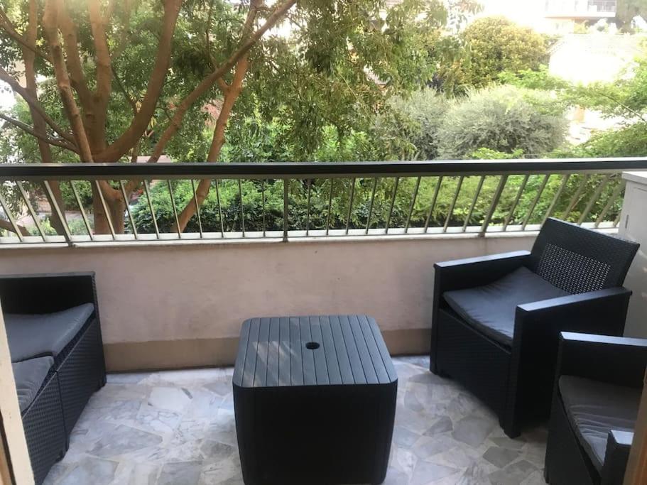 Fotografia z galérie ubytovania 2P derrière Martinez 250 m plage, chambre calme v Cannes