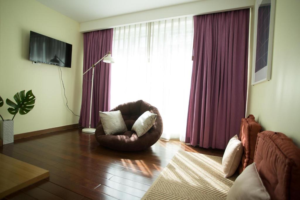 P2 Boutique - Resim 27