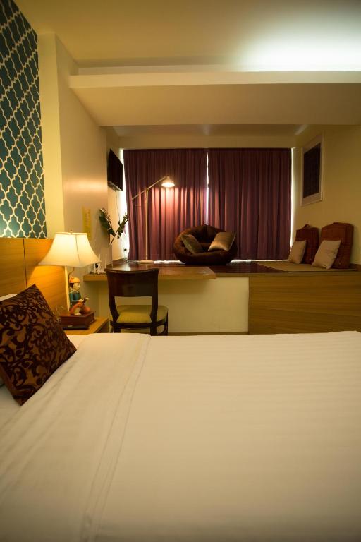 P2 Boutique - Resim 23