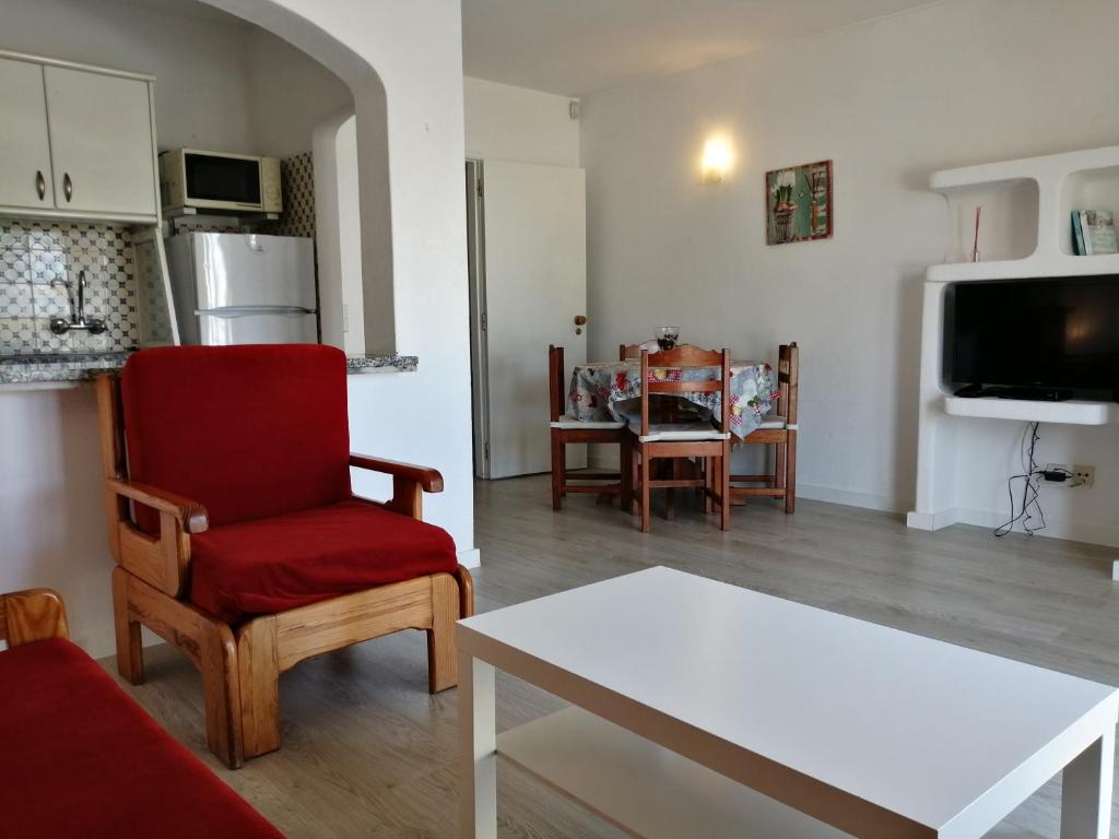 Oura Parque Apartamentos Turisticos - 4