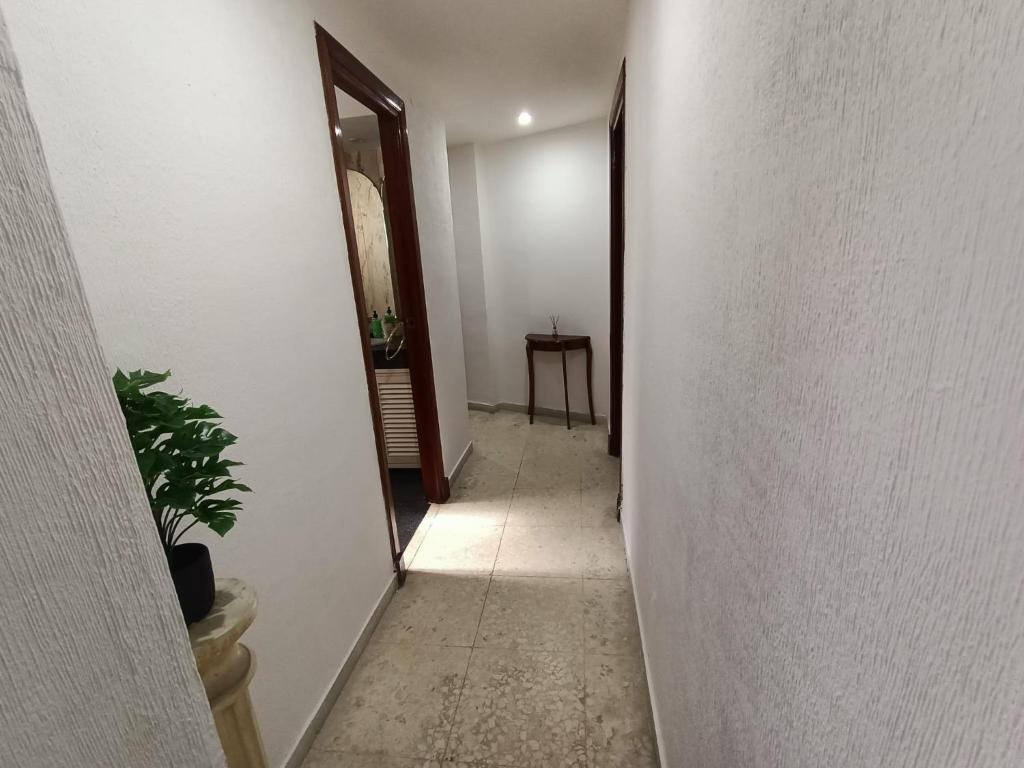Zdjęcie z galerii obiektu Apartamento cerca de La Caleta w Kadyksie