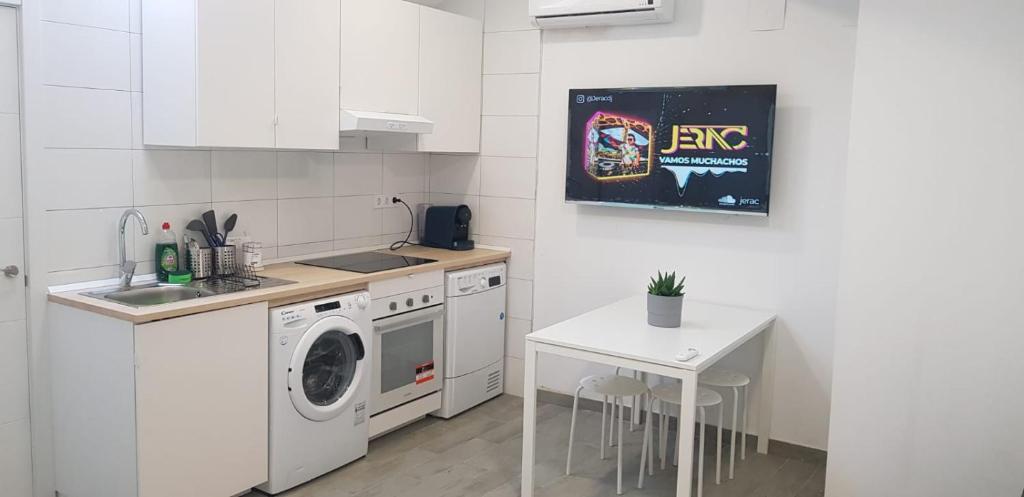 Kuchyň nebo kuchyňský kout v ubytování #3# Apartamento BAÑERA HIDROMASAJE Sevilla Centro