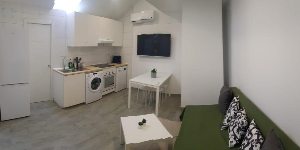 Kuchyň nebo kuchyňský kout v ubytování #3# Apartamento BAÑERA HIDROMASAJE Sevilla Centro