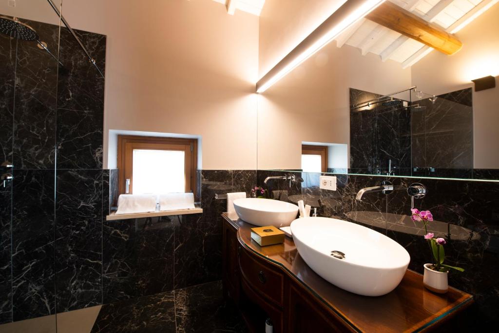 Magari Estates Boutique Hotel - Suite Con Balcón