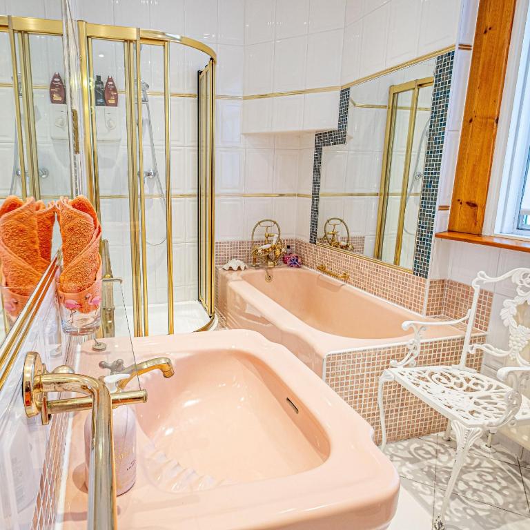 Dawson Place, Juliette's Bed and Breakfast - Deluxe Double Room