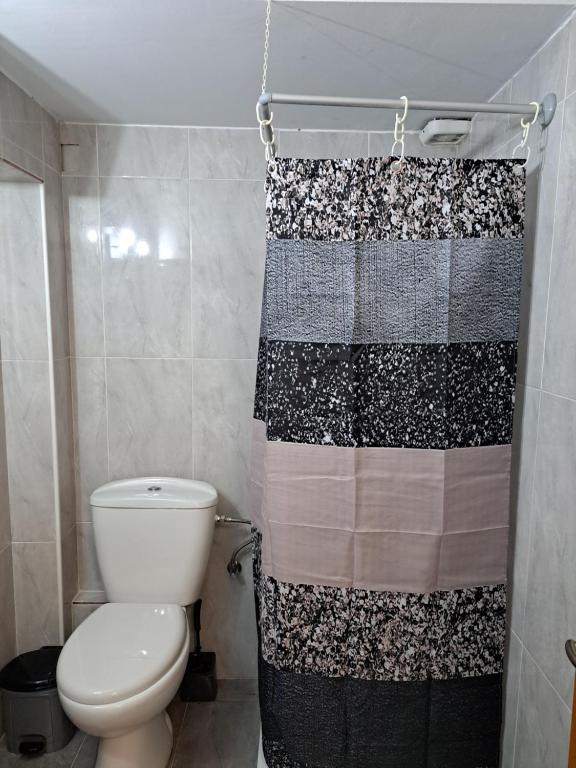 C & D Karlovasi apartment - Housity