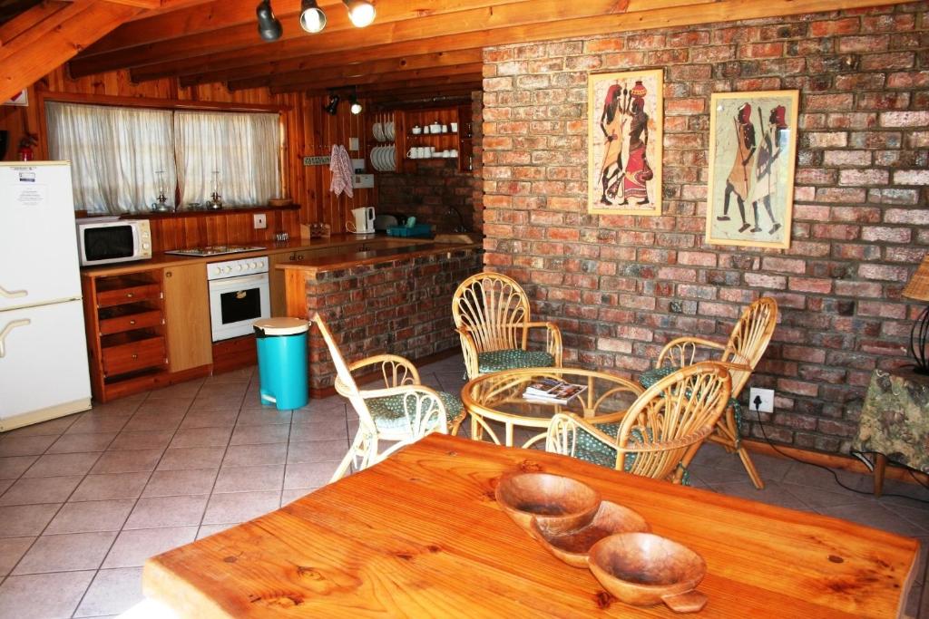 Myoli Beach Lodge - Image 33