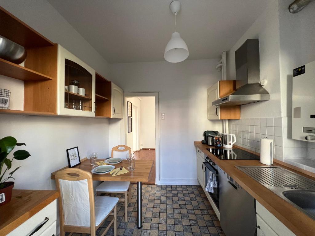 Kuchyň nebo kuchyňský kout v ubytování Zentrale Apartments im Herzen vom Bremerhaven