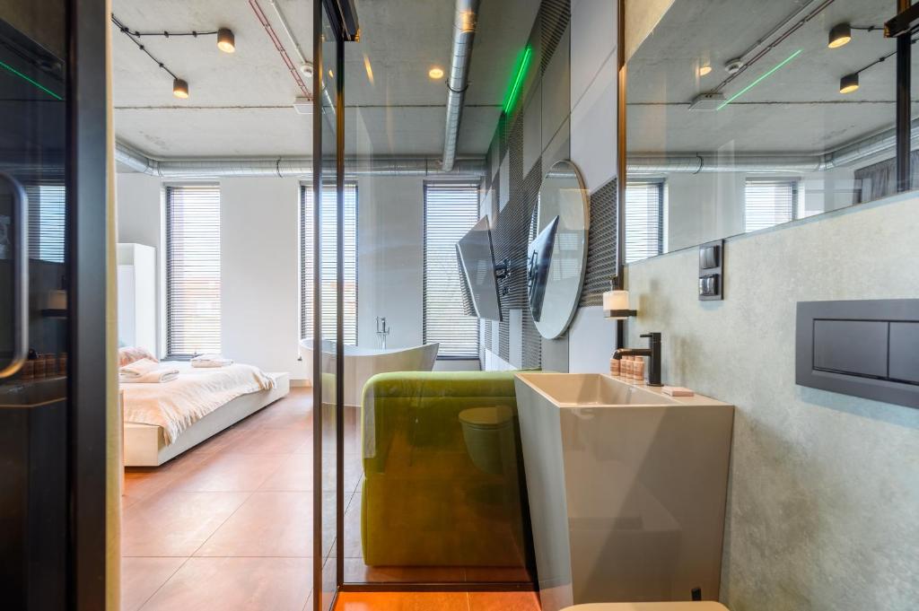 Posteľ alebo postele v izbe v ubytovaní Rich Sopot by OneApartments