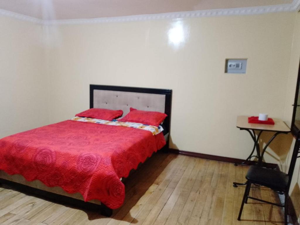 Postel nebo postele na pokoji v ubytování Hostal Mediodía MATRIZ