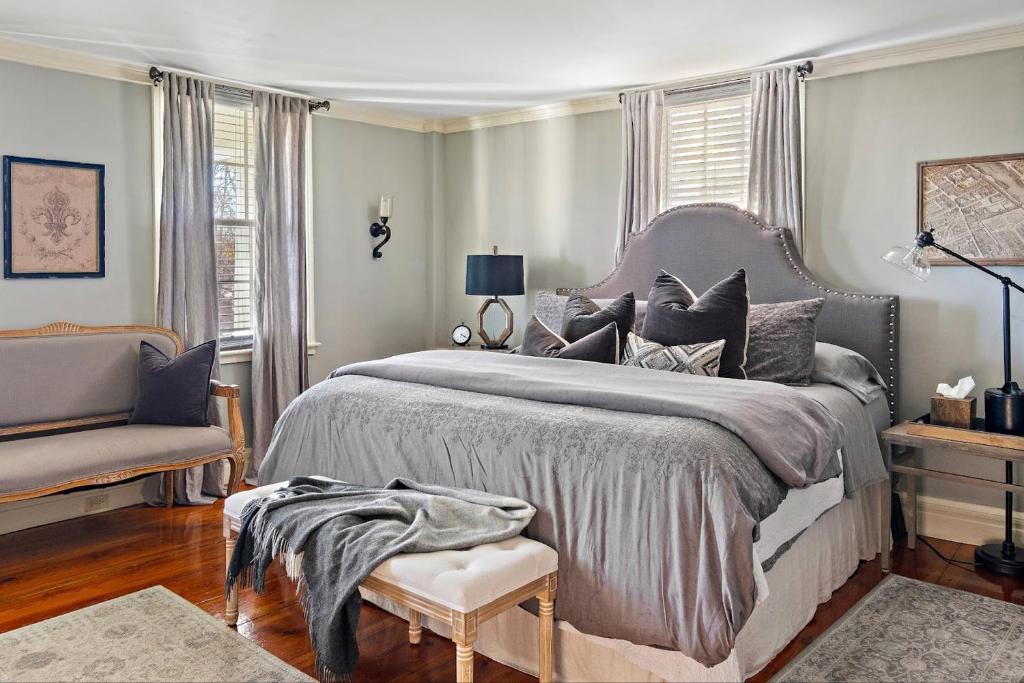 The Watson Boutique Bed and Breakfast - Deluxe Suite