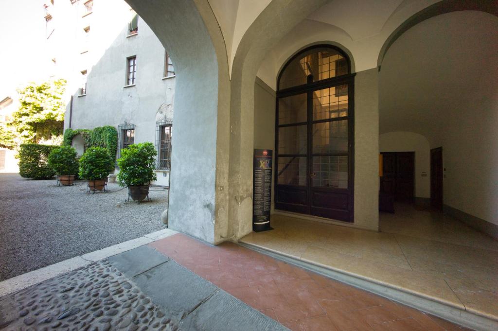 Exteriér nebo vchod ubytování Palazzo Castiglioni luxury suite and rooms