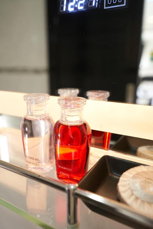 Thonglor Suites Hotel - Resim 24