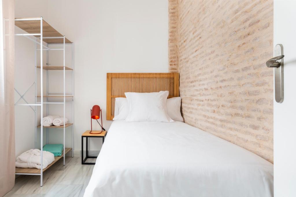 Magno Apartments San Gil - Shared Jacuzzi - 6