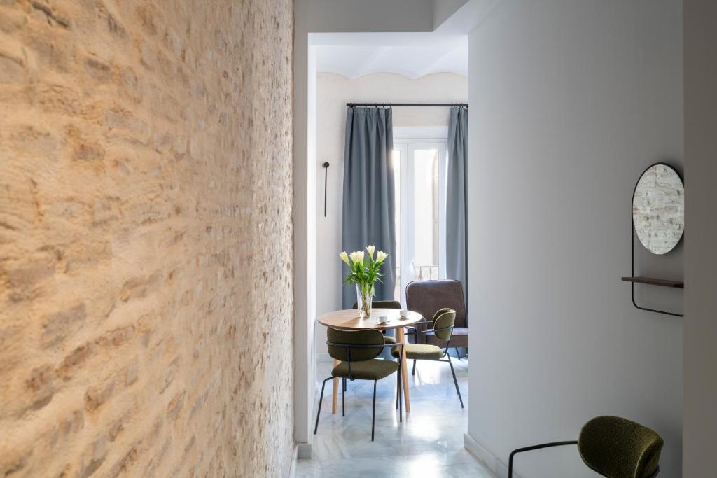 Magno Apartments San Gil - Shared Jacuzzi - 7