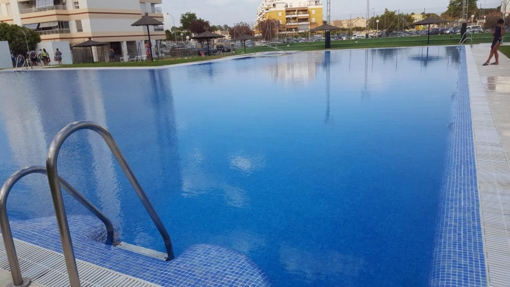 Basen w obiekcie Apartamento Cañadilla MRZ Rentals lub w pobliżu