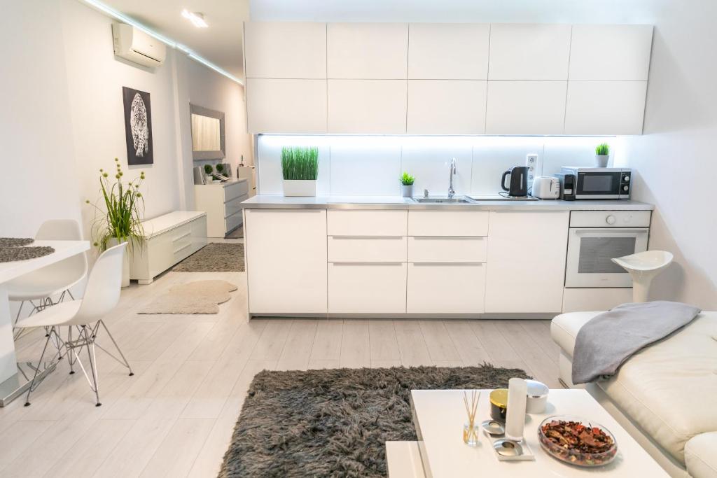 SunHill Luxury Apartment at Buda Castle 1016 Budapest, 16 Naphegy utca kép - 1