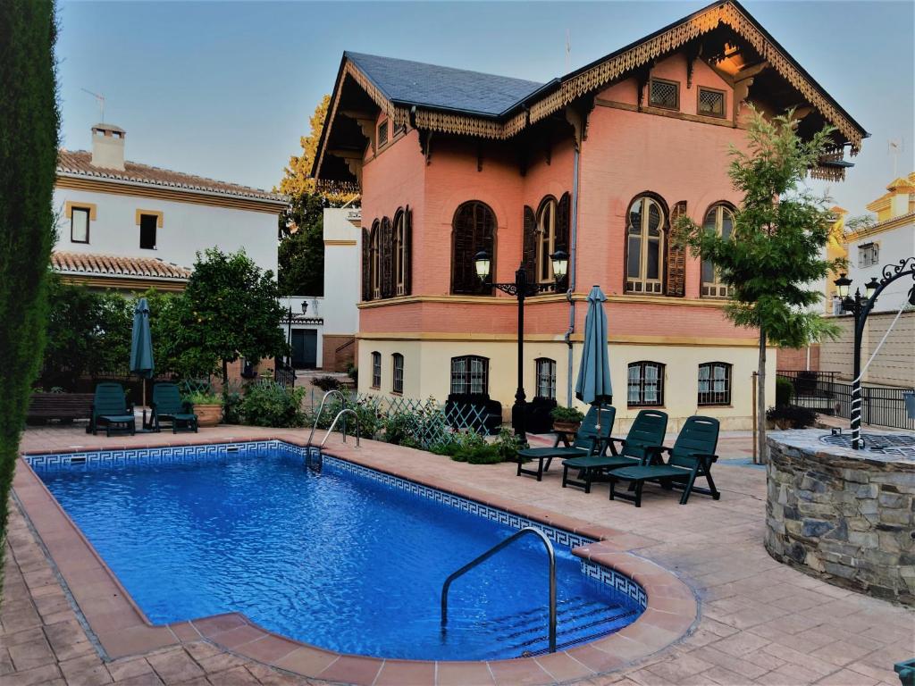 Bazen u ili blizu objekta Caseria de Comares 201