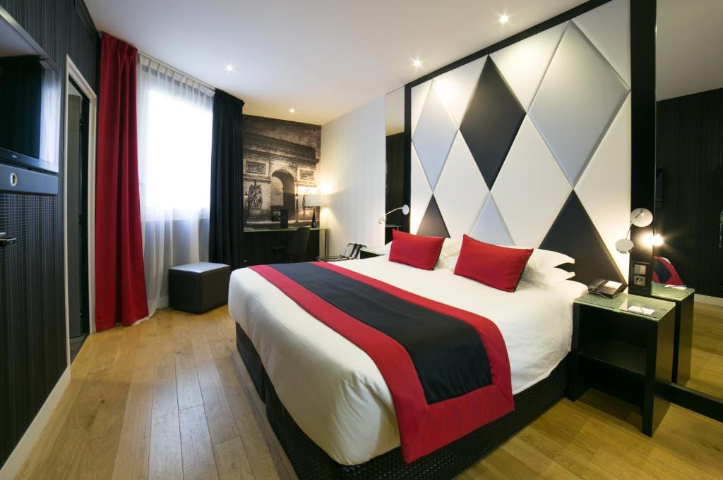 L'Empire Paris - Louvre - Resim 41