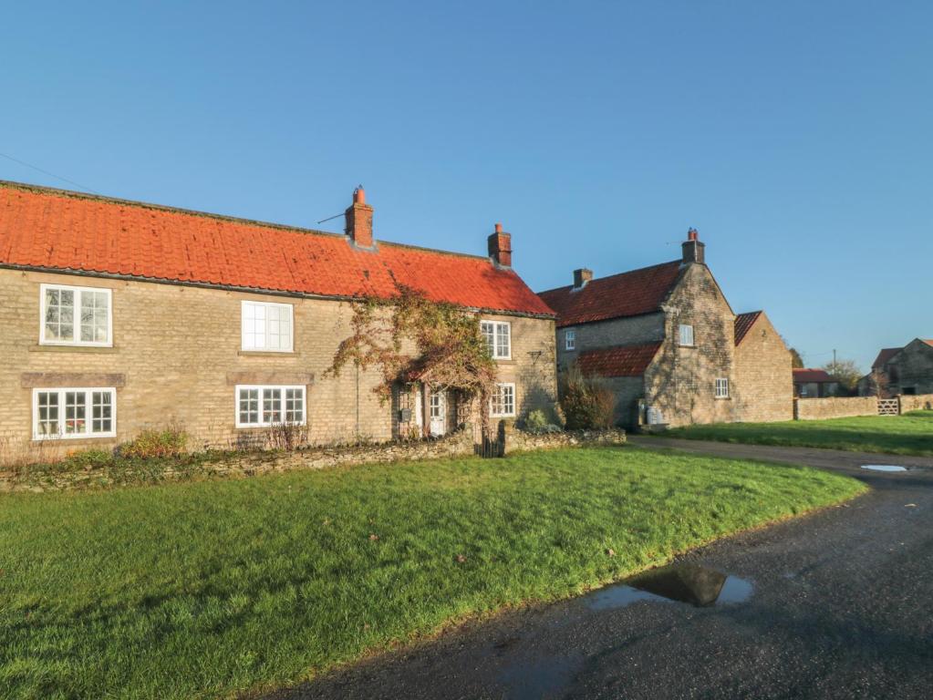 The Farmhouse North Farm, York (updated prices 2024)