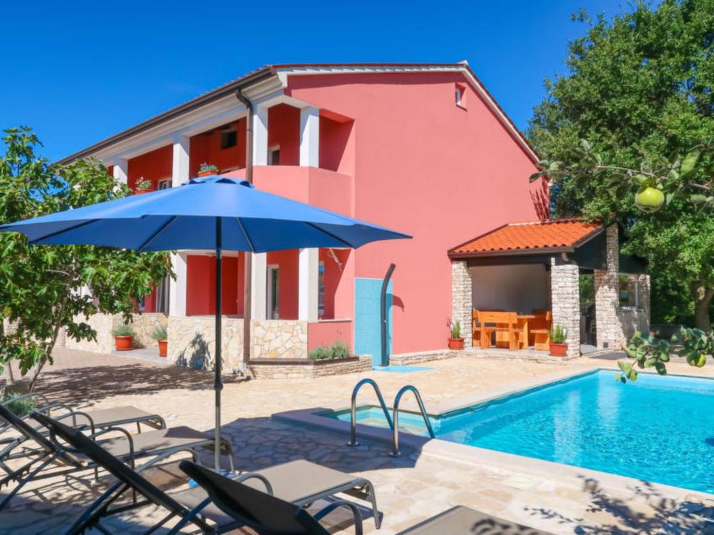 Villa Comotin