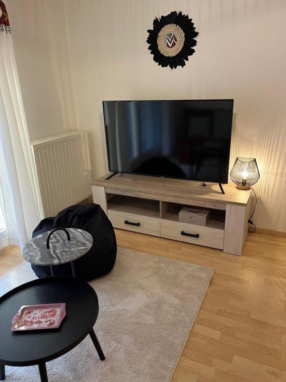 Le gîte de Marc - Parking privé gratuit + terrasse - 5