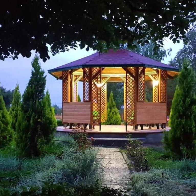 Zahrada ubytování Hotel Ravni Gaj