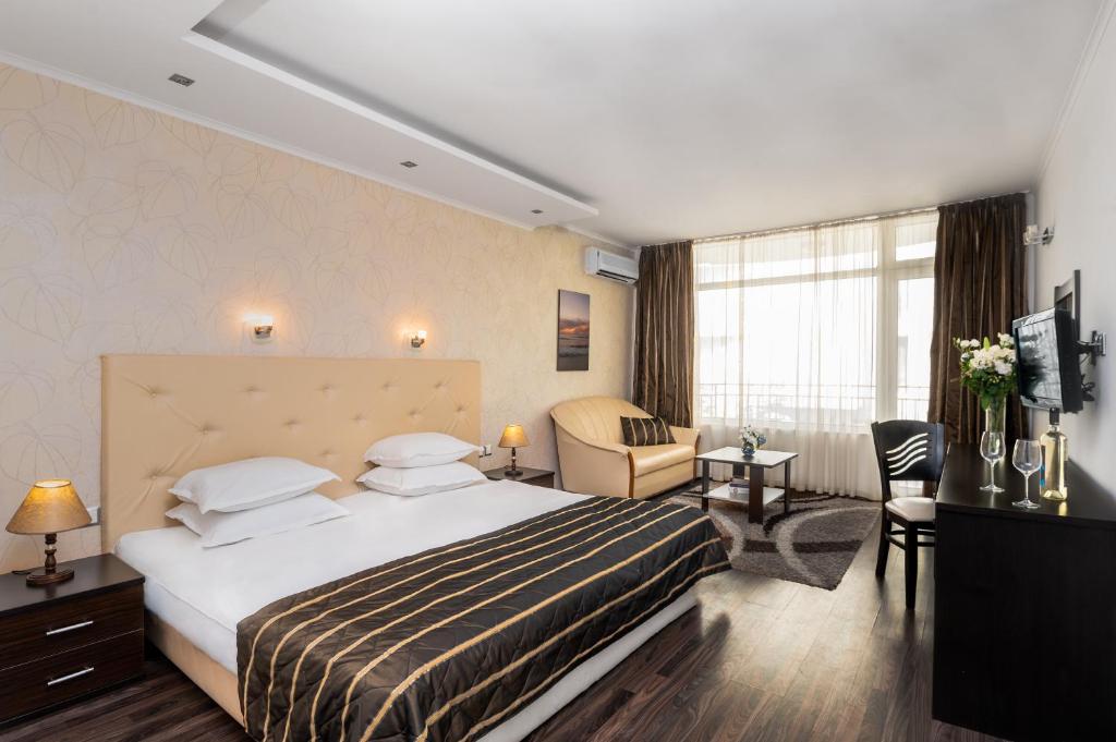 Double Room with Garden View