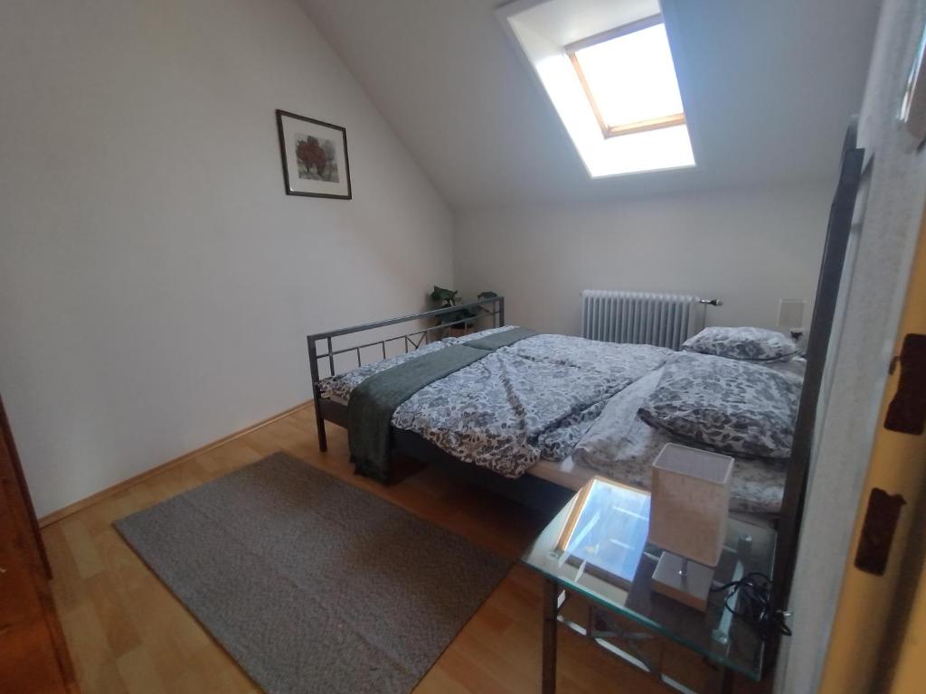 Postel nebo postele na pokoji v ubytování sechzehnerhaus