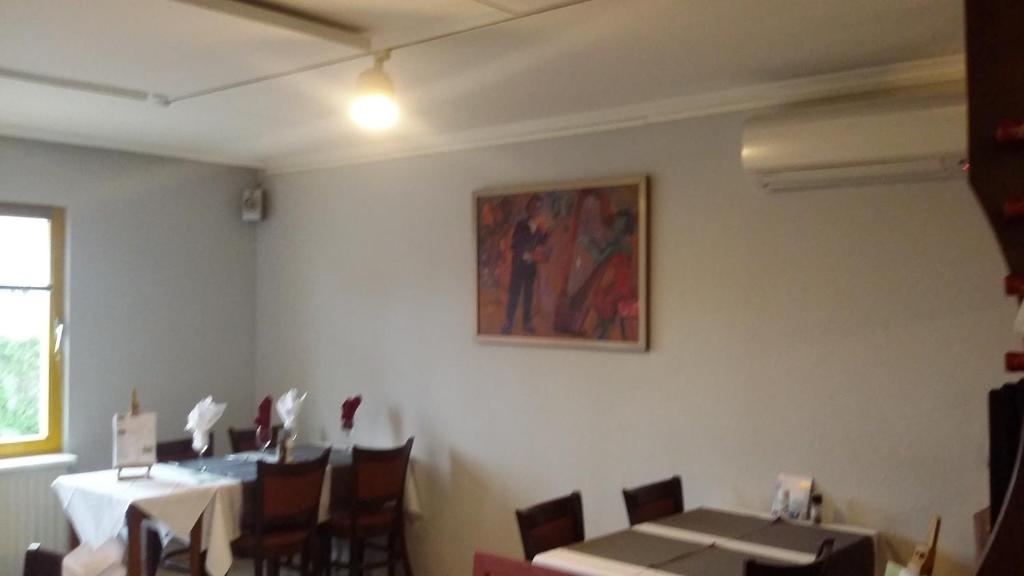 Restaurace v ubytování Hotel de Foetz
