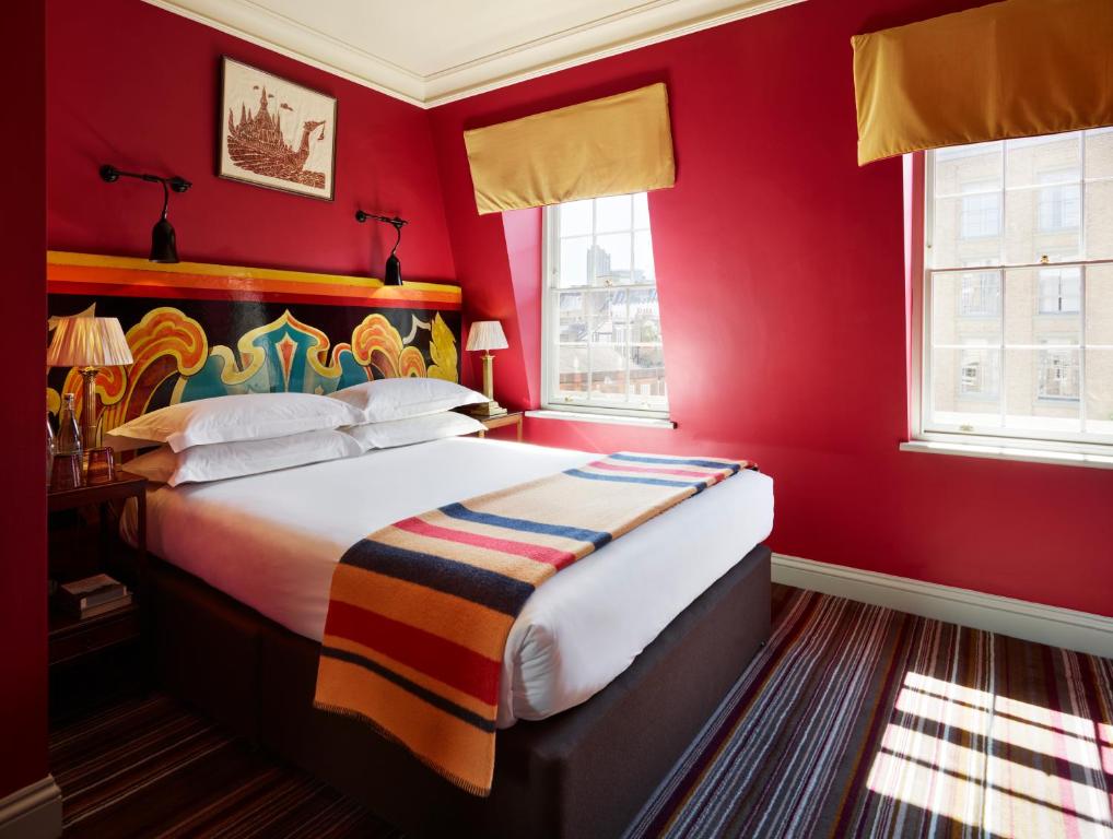 The Zetter Clerkenwell - Deluxe Double Room