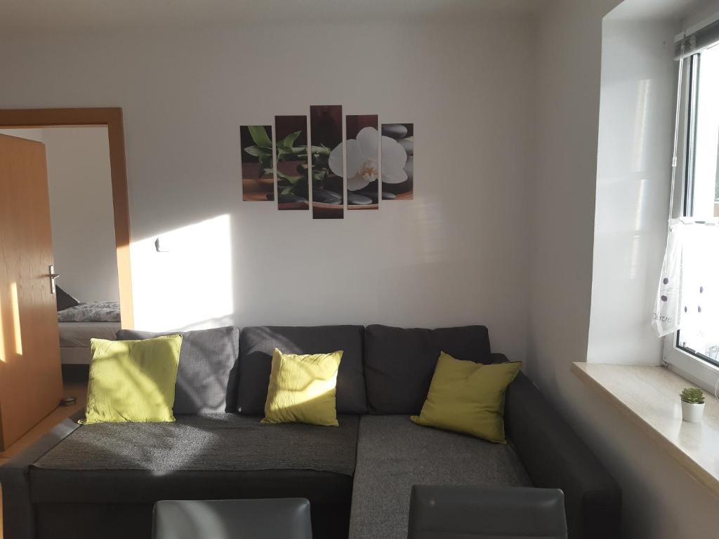 Posezení v ubytování Four Seasons Apartment Josef