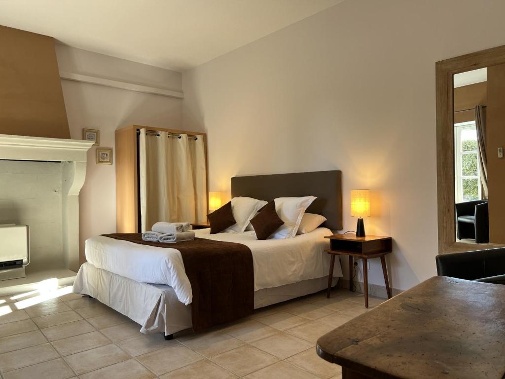 Le Clos de la Tuilière - Chambre Double Avec Salle De Bain Privée