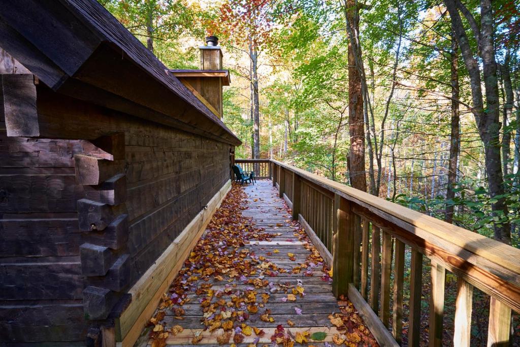 A Cabin In The Woods - Cabina Hotub Area Di Gatlinburg - Teaberry