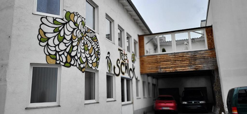 Budova, kde se hostel nachází