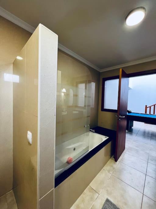 A bathroom at Lovely Casa Sueños, heated pool x snooker table