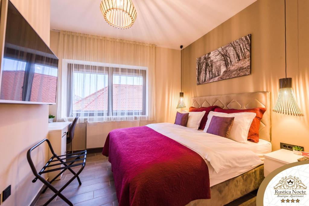 Rustica Nocte Boutique Apartments - Housity