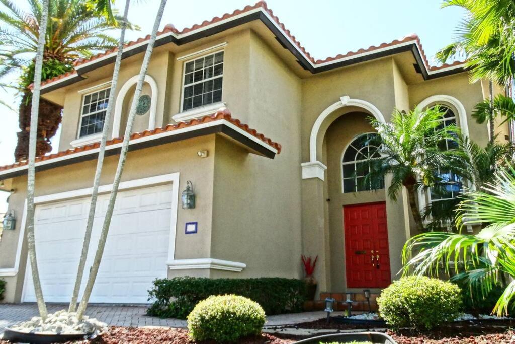 Beach House short walk to beach POOL, Hollywood Updated 2024 Prices