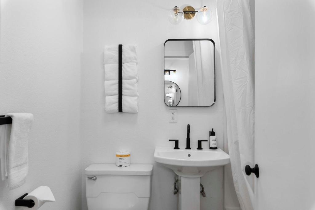 Koupelna v ubytování Cashmere Inn
