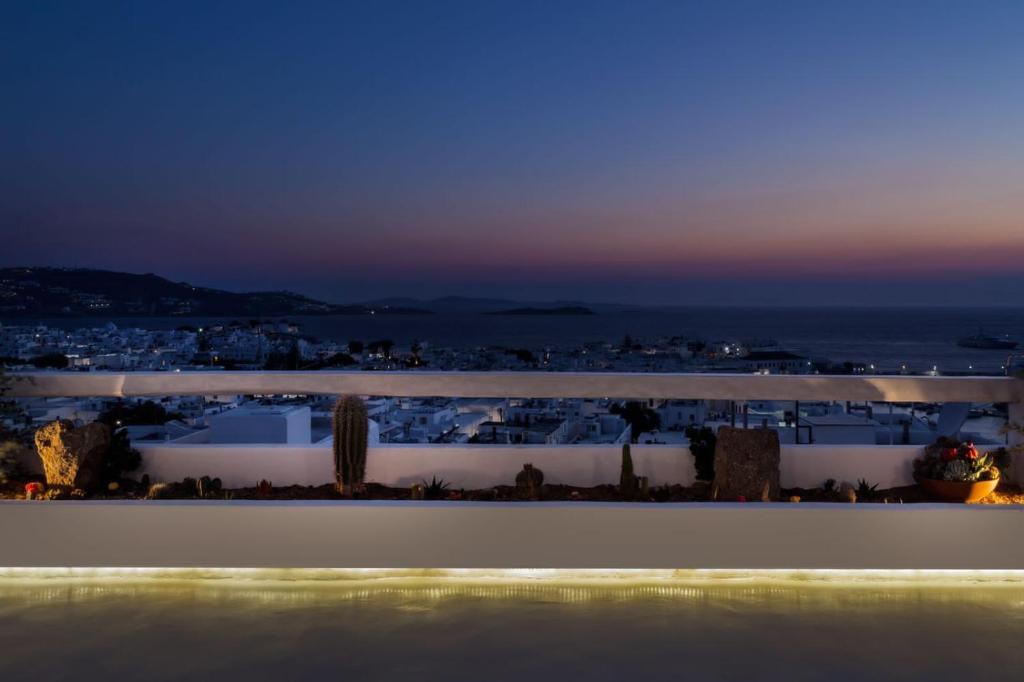 She Mykonos - The Residency - 13