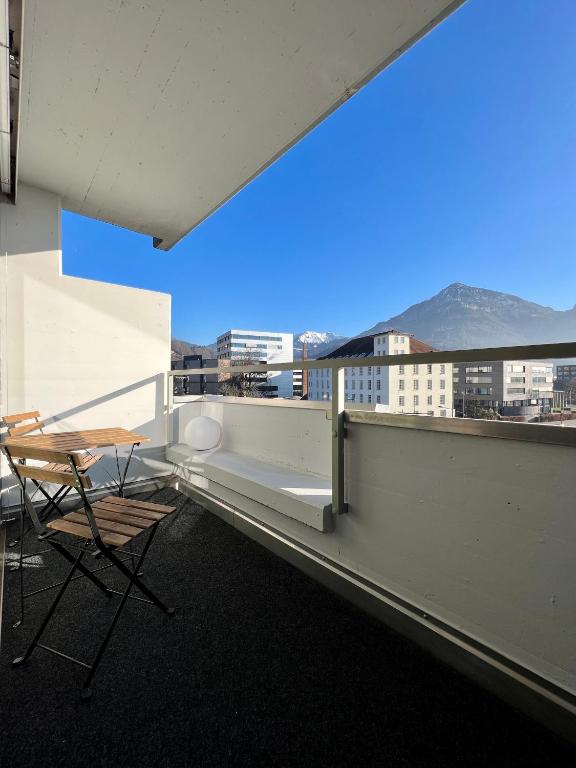 Nespecifikovaný výhled na hory nebo výhled na hory při pohledu z apartmánu
